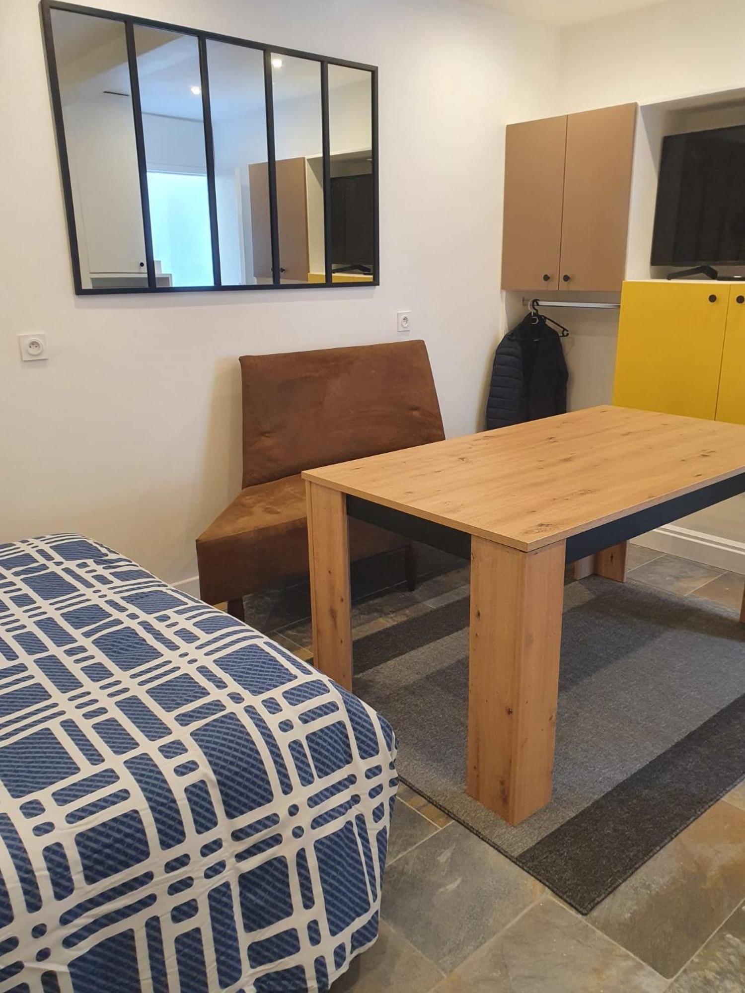 Beau Studio Moderne Proche De Cdg/Paris/Parc D'Expo Aulnay-sous-Bois Buitenkant foto